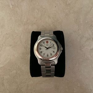 Swiss Army Officer Watch